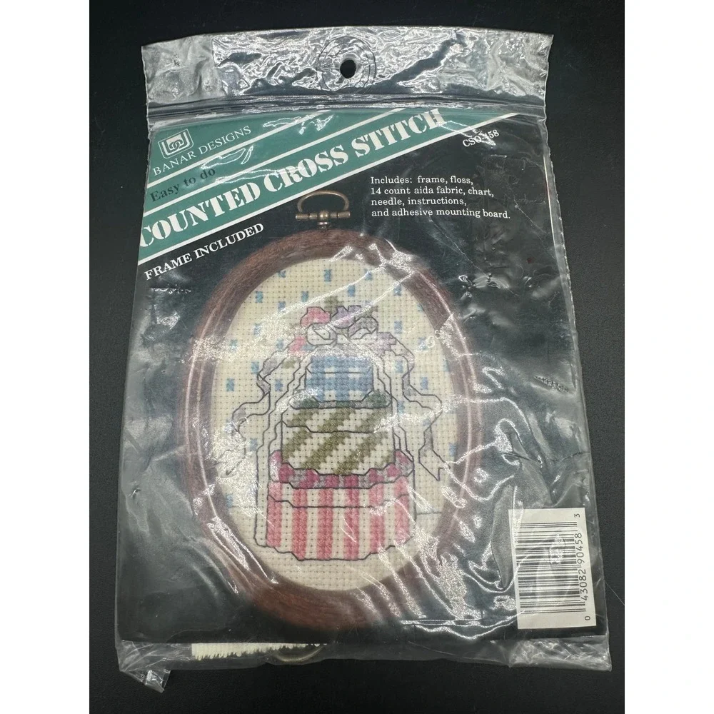 Banar Designs Counted Cross Stitch Kit Gift Basket‎ Oval Frame Included